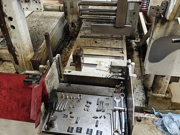 Etusivu palveluvalikon viereinen